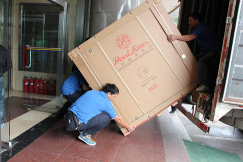 黄州钢琴贵重工艺品无忧运